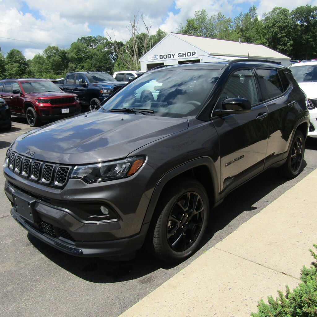 Used 2024 Jeep Compass LATITUDE 4X4 For Sale Oakland MD