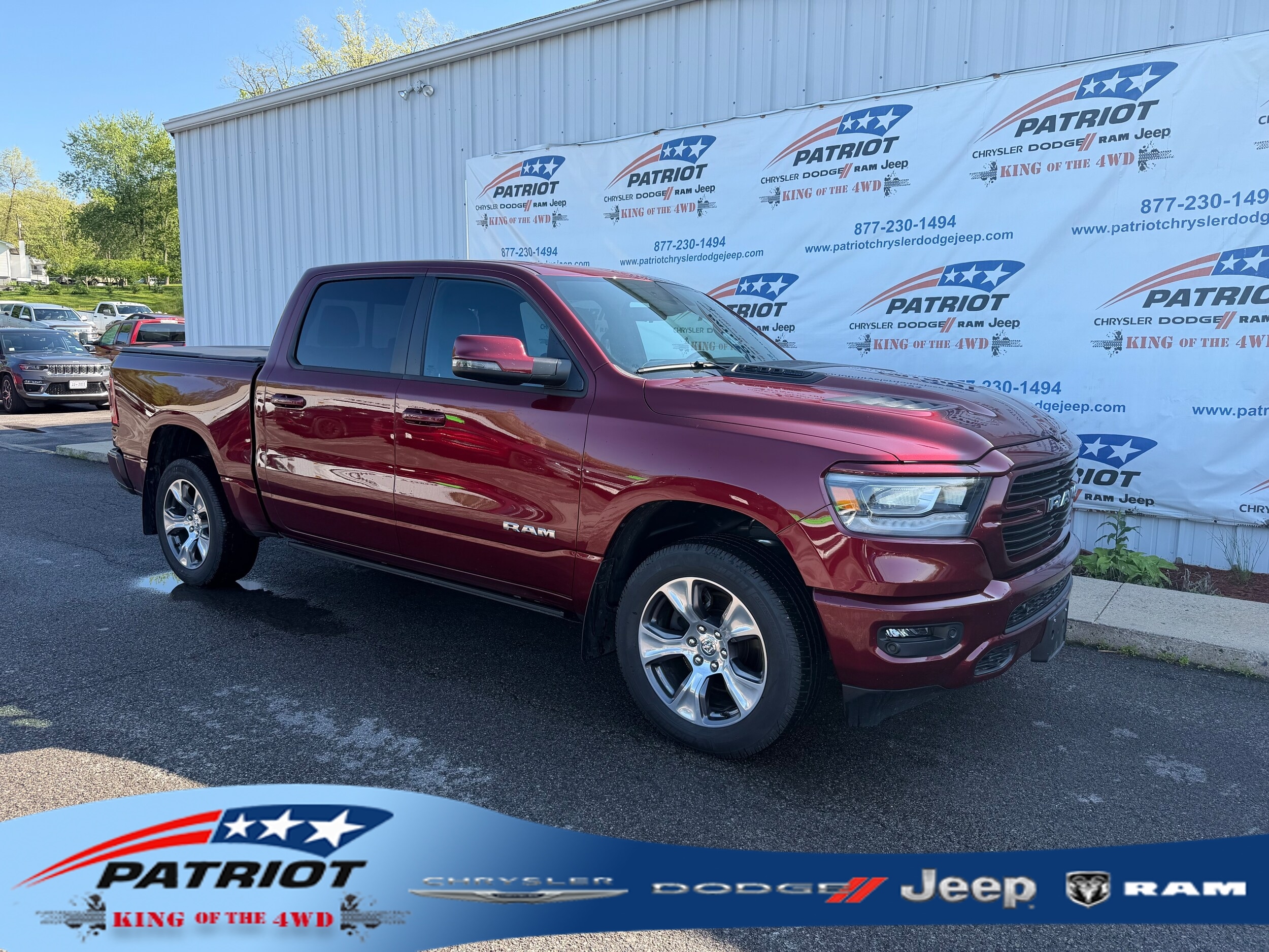 2024 RAM 1500 Laramie 4x4 Crew Cab 5'7's photo