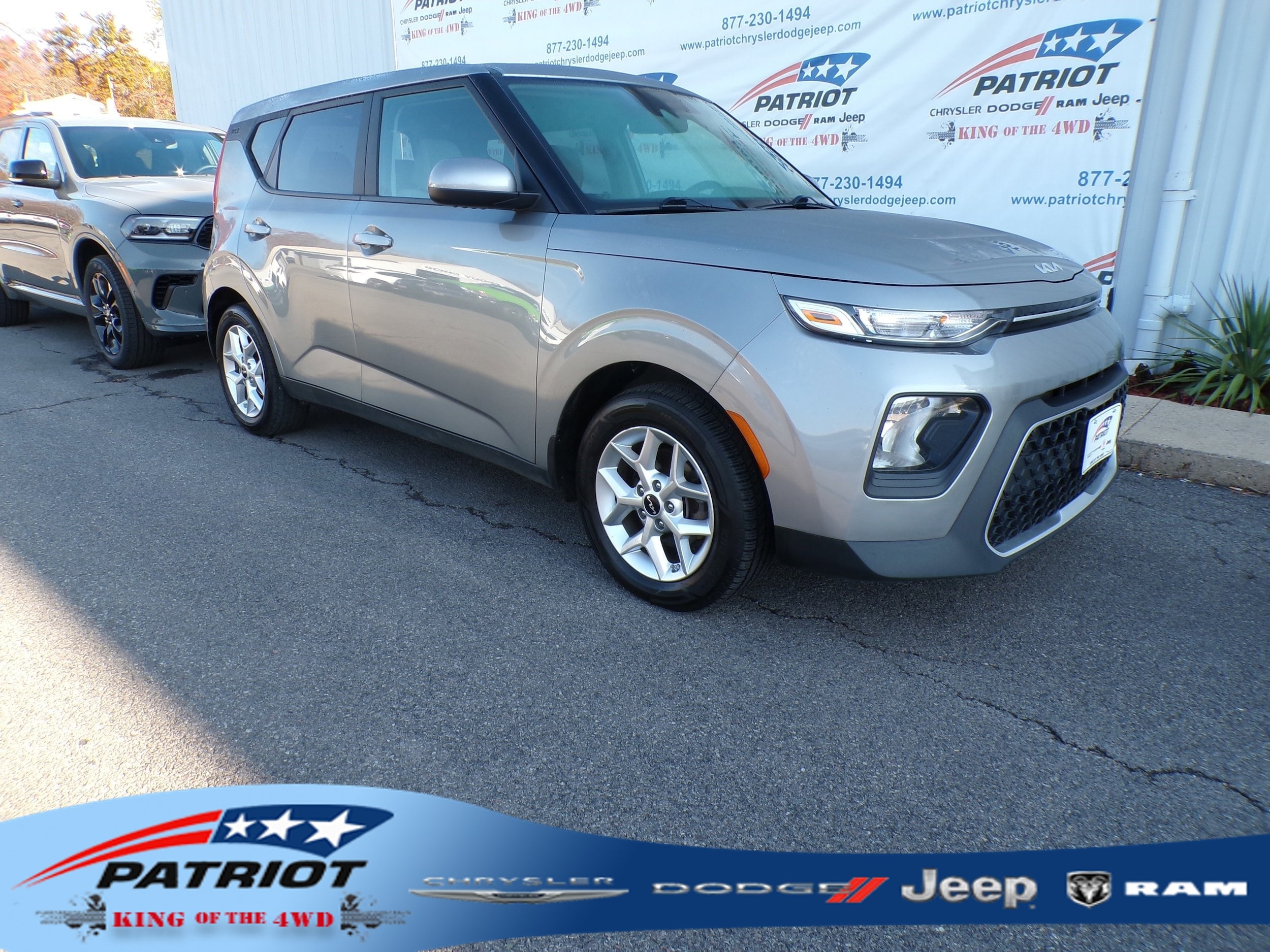 2022 Kia Soul LX's photo