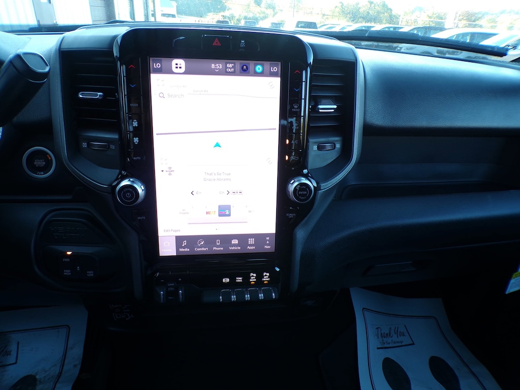 2025 Ram 2500 Tradesman photo 4