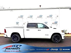 2026 Ram 1500 BIG HORN CREW CAB 4X4 5'7 BOX Pickup