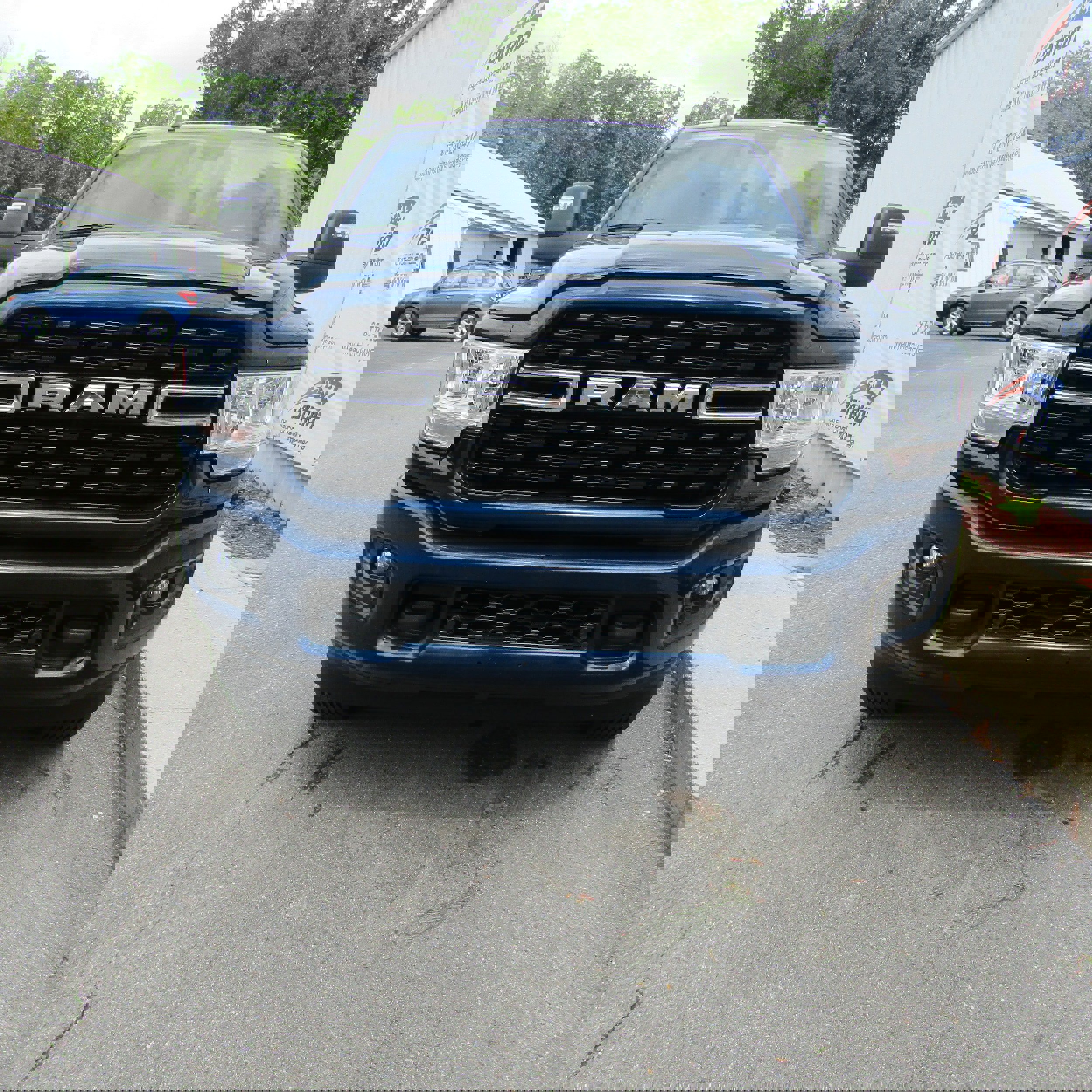 2024 Ram 2500 Big Horn photo 3
