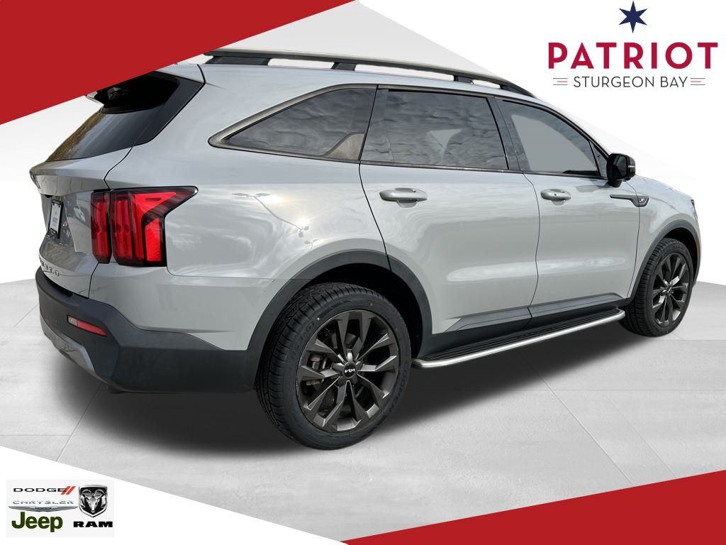 2022 Kia Sorento X-Line SX Prestige photo 3
