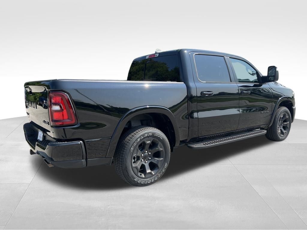 New 2025 Ram 1500 BIG HORN CREW CAB 4X4 5'7 BOX Pickup
