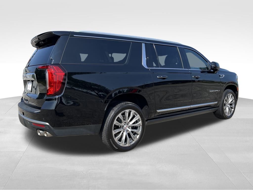 2022 Gmc Yukon XL Denali photo 3