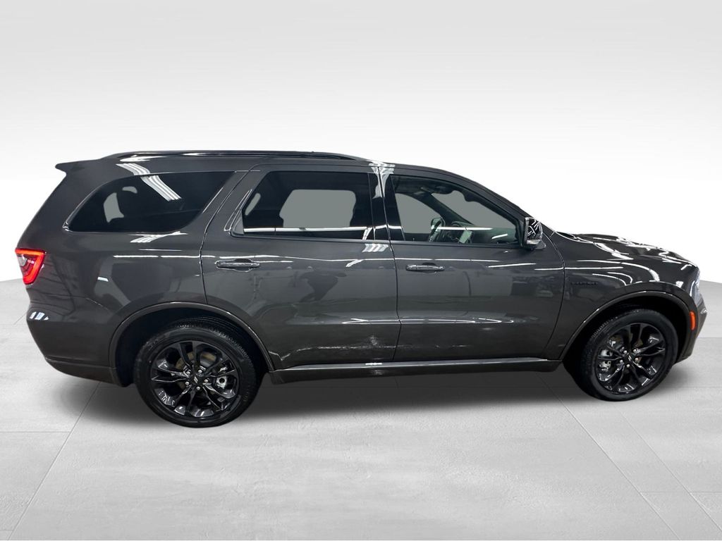 2024 Dodge Durango R/T Plus photo 2