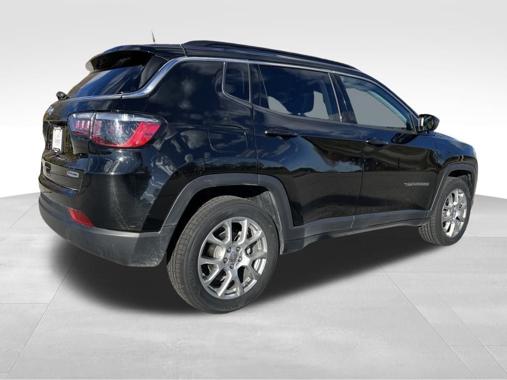 Certified 2022 Jeep Compass Latitude Lux SUV