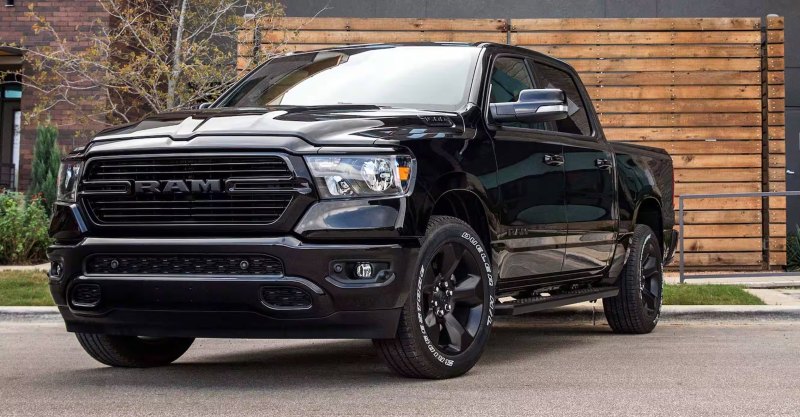 Dodge RAM 1500 in Sturgeon Bay, WI