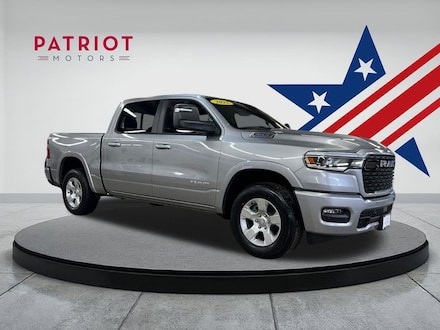 2025 Ram 1500 BIG HORN CREW CAB 4X4 5'7 BOX Pickup