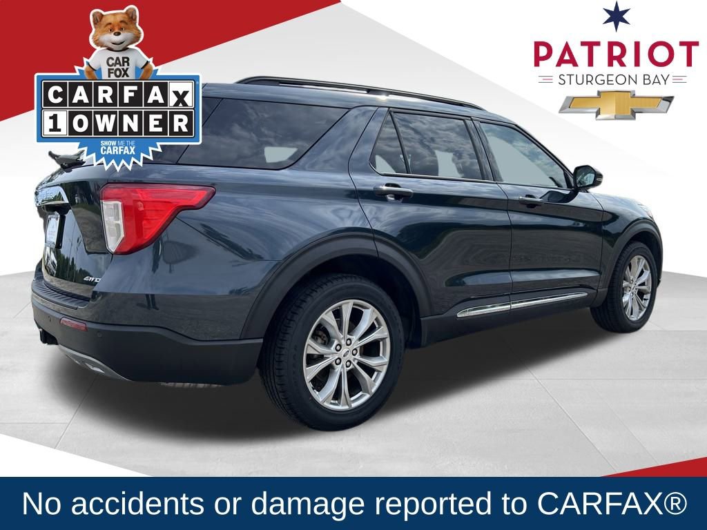 2023 Ford Explorer XLT photo 2