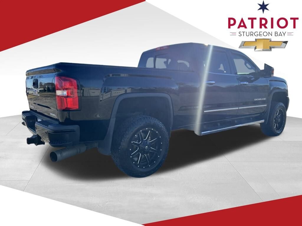 Used 2017 GMC Sierra 2500 HD Denali Truck