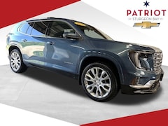 2025 GMC Acadia Denali SUV