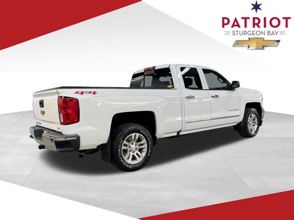 2016 Chevrolet Silverado 1500 LTZ photo 3