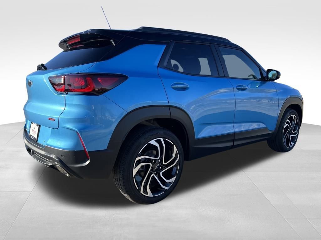 2026 Chevrolet Trailblazer RS photo 3