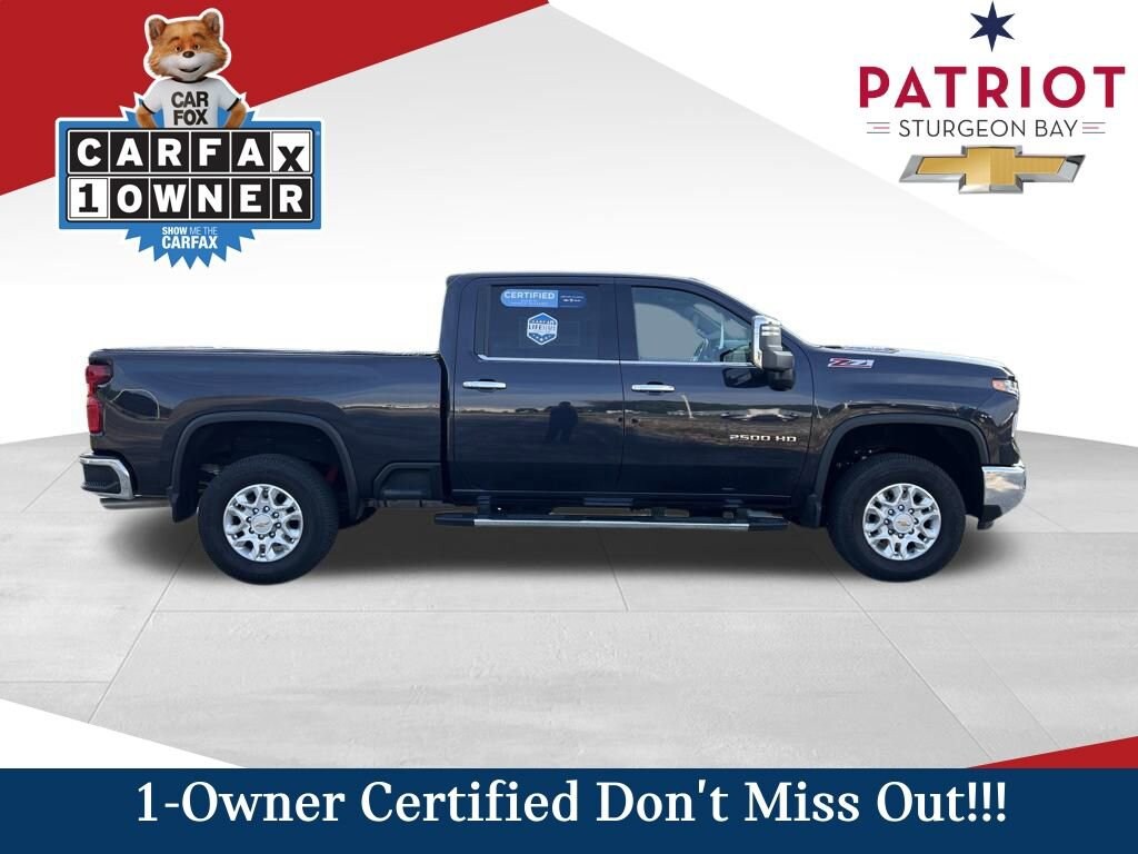 2024 Chevrolet Silverado 2500HD LTZ photo 2