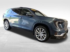 2025 GMC Acadia Denali SUV