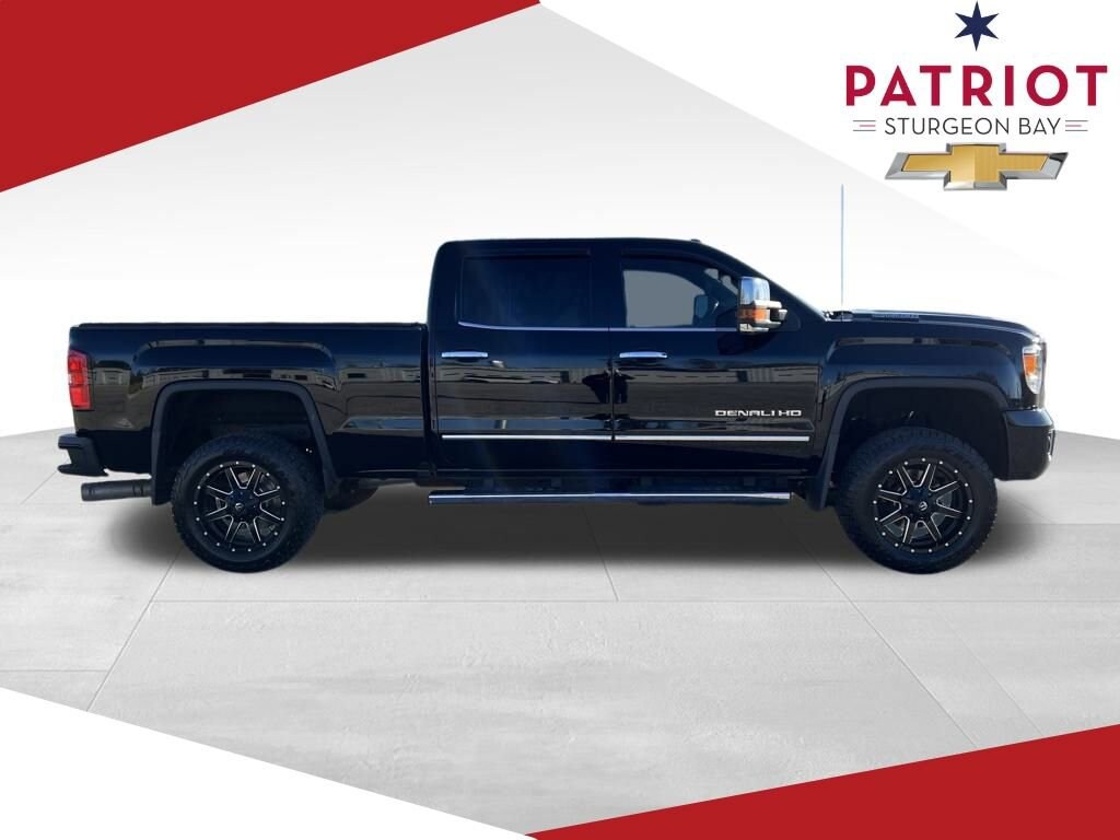 Used 2017 GMC Sierra 2500 HD Denali Truck
