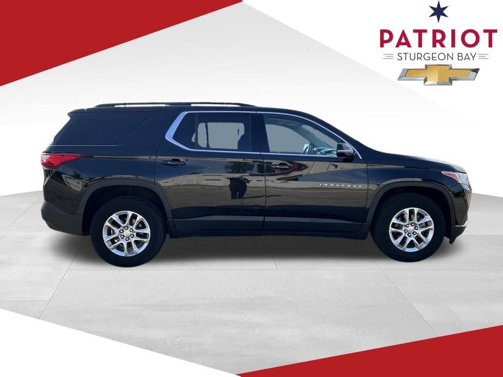 2019 Chevrolet Traverse Cloth 1LT photo 2