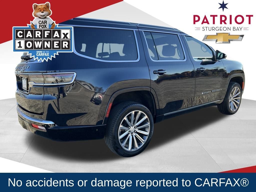 2023 Jeep Grand Wagoneer Base photo 3