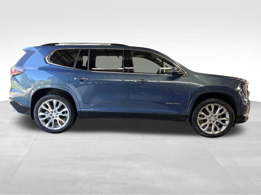 New 2025 GMC Acadia Denali SUV