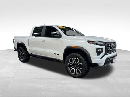 2025 GMC Canyon AT4 Truck