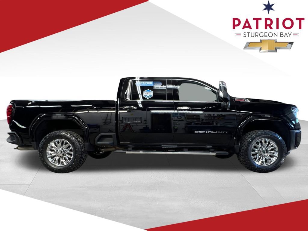 2024 Gmc Sierra 3500 HD Denali photo 2