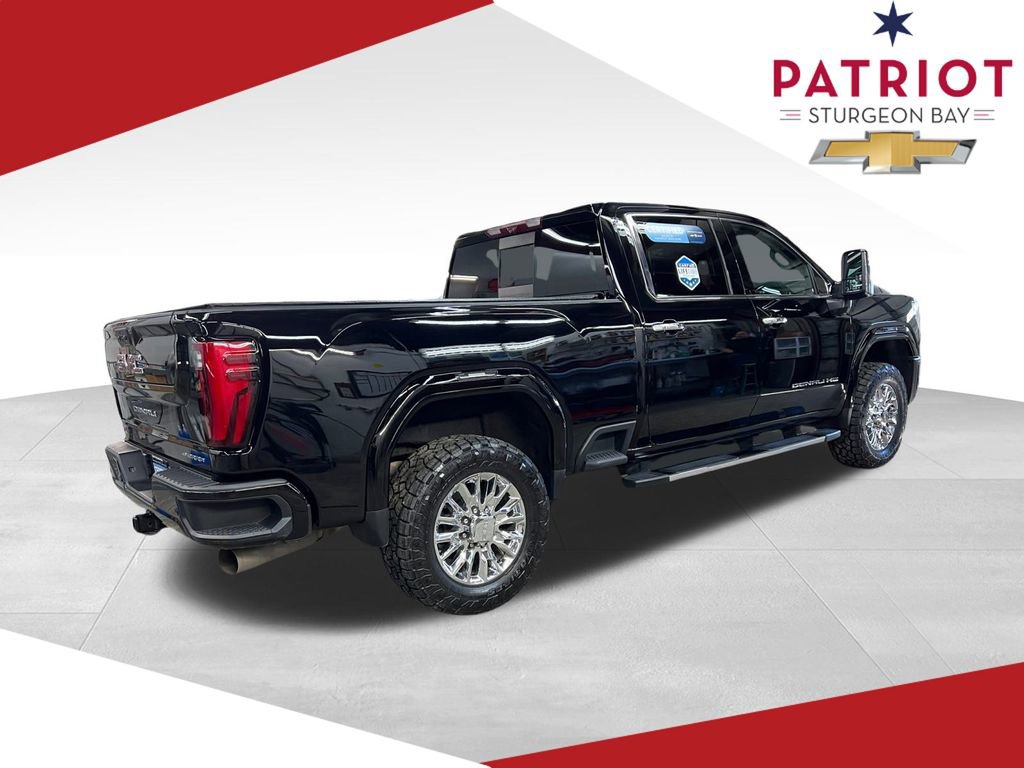 2024 Gmc Sierra 3500 HD Denali photo 3