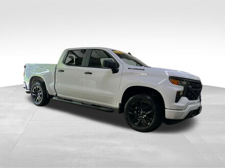 2025 Chevrolet Silverado 1500 Custom Truck