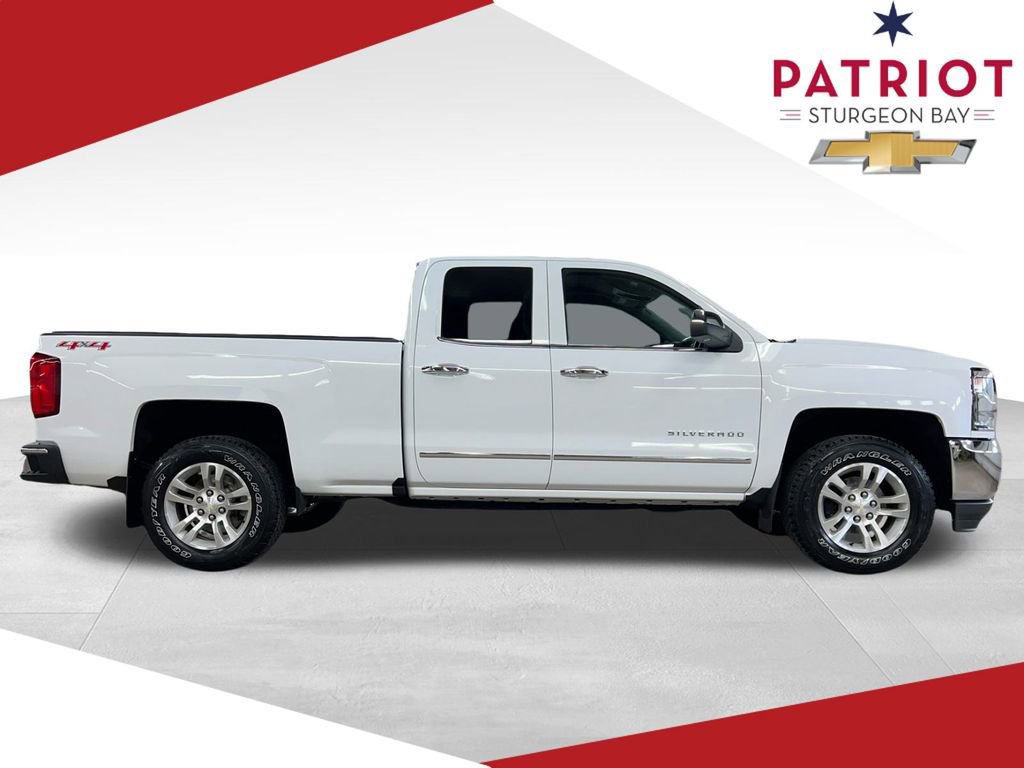 2016 Chevrolet Silverado 1500 LTZ photo 2