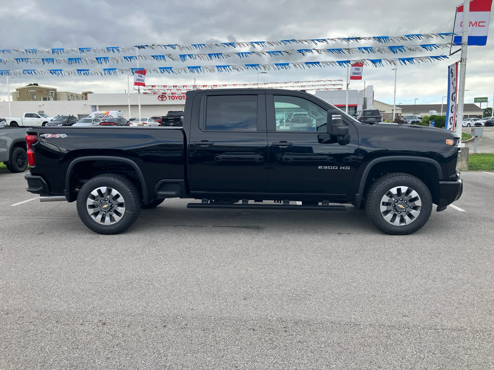 2026 Chevrolet Silverado 2500 HD Custom - Photo 8
