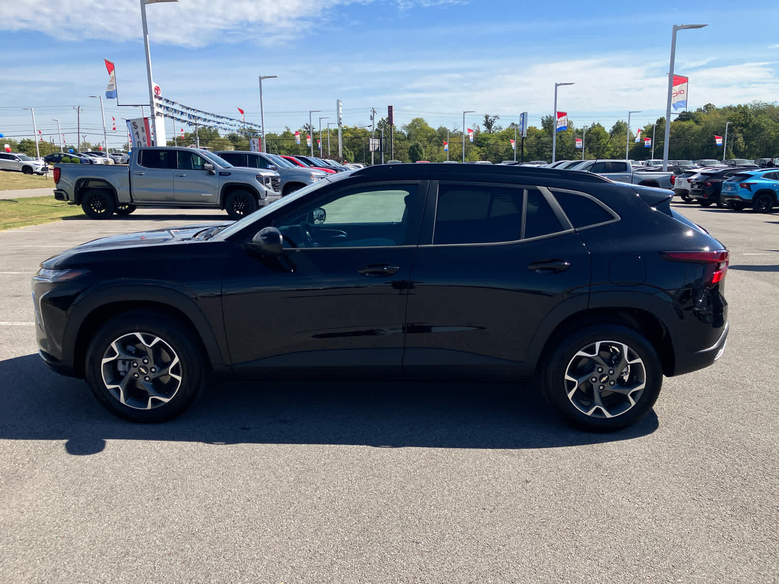 New 2026 Chevrolet Trax LT SUV
