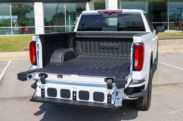 2026 GMC Sierra 1500 AT4 - Photo 10
