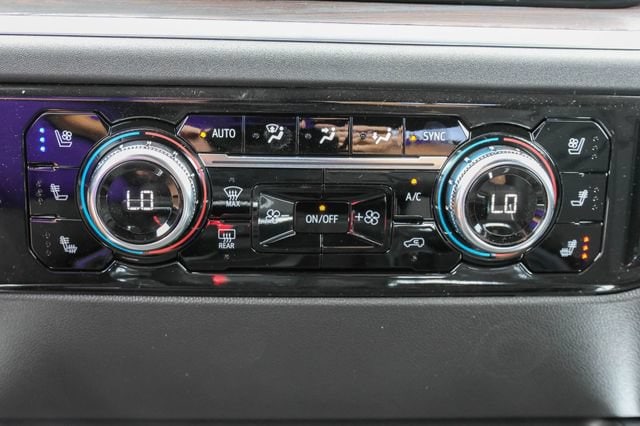 2026 GMC Sierra 1500 SLT - Photo 22