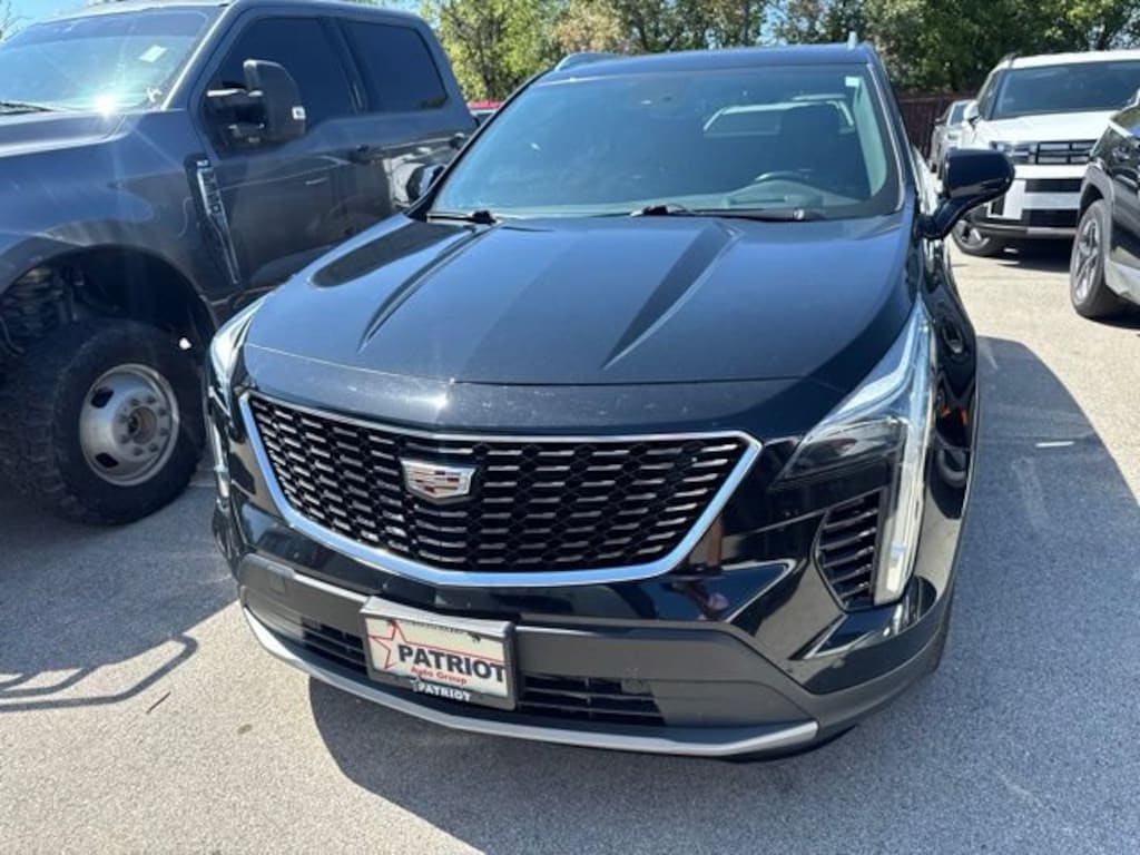 Used 2019 CADILLAC XT4 FWD Premium Luxury SUV