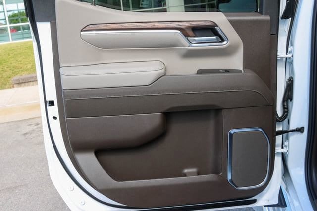 2026 GMC Sierra 1500 SLT - Photo 15