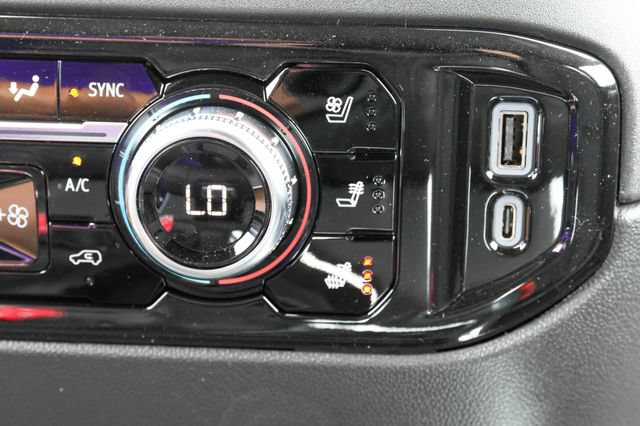 2026 GMC Sierra 1500 SLT - Photo 23