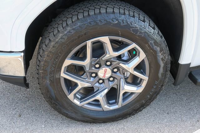 2026 GMC Sierra 1500 SLT - Photo 7