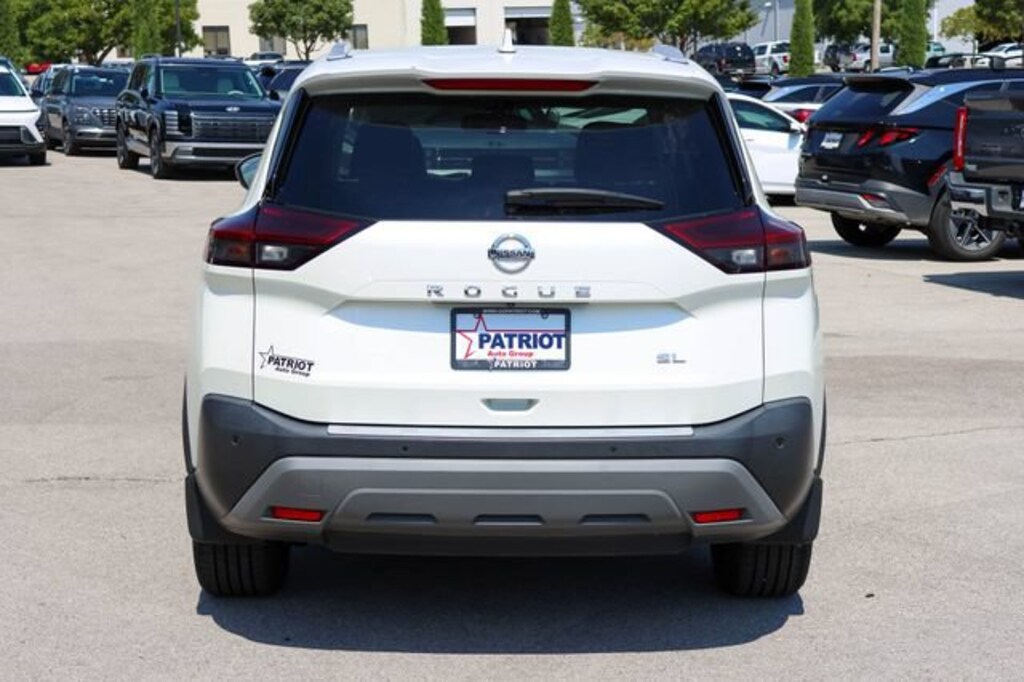 Used 2021 Nissan Rogue SL