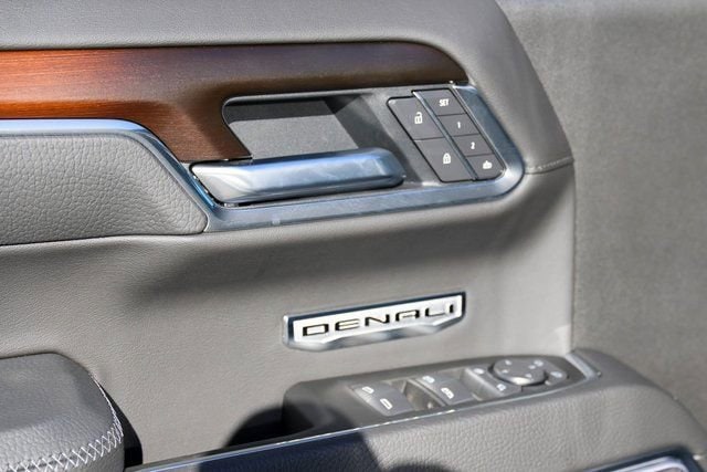 2026 GMC Sierra 1500 Denali - Photo 10