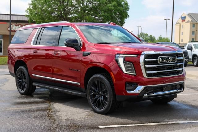 2026 GMC Yukon 4WD Elevation's photo