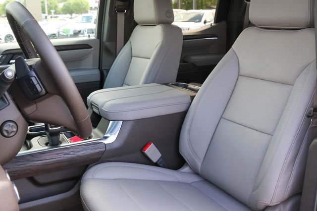 2026 GMC Sierra 1500 SLT - Photo 14