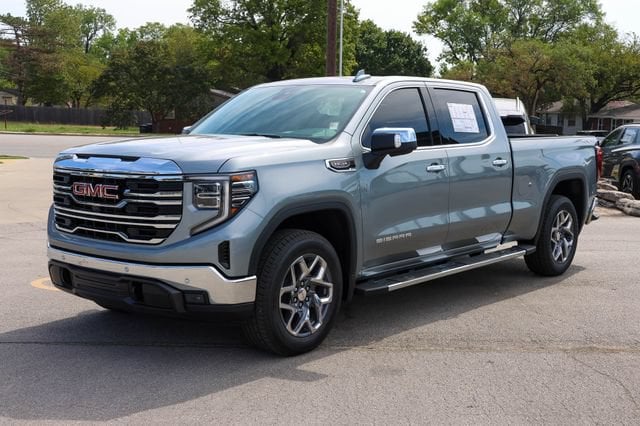 2026 GMC Sierra 1500 SLT - Photo 6