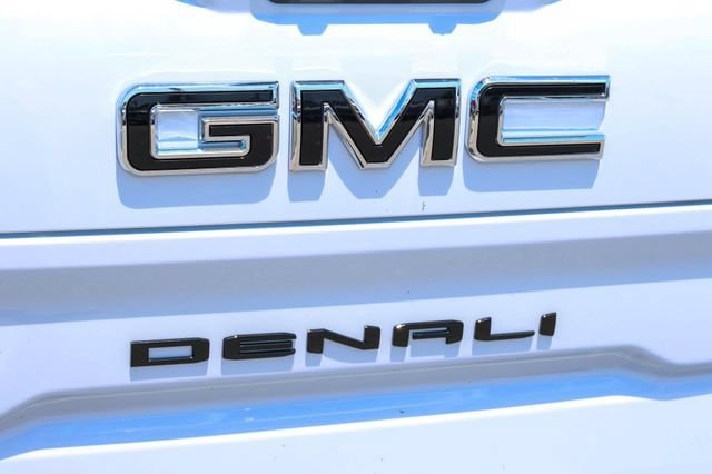 2026 GMC Sierra 1500 Denali - Photo 9