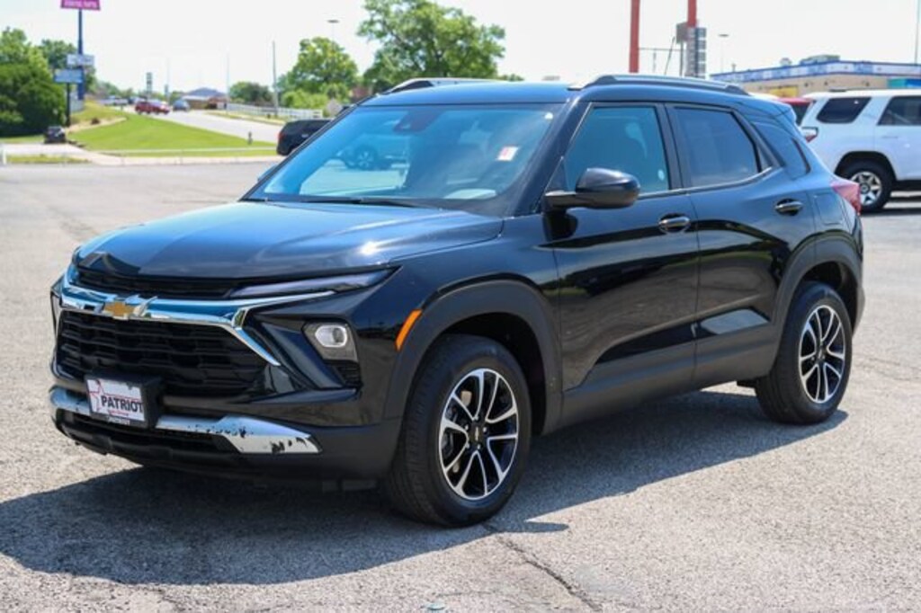 Used 2025 Chevrolet Trailblazer LT SUV
