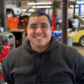 Staff member Alex Barajas from ID_a080c9