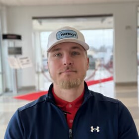 Staff member Billy Beyen from ID_3e03bc