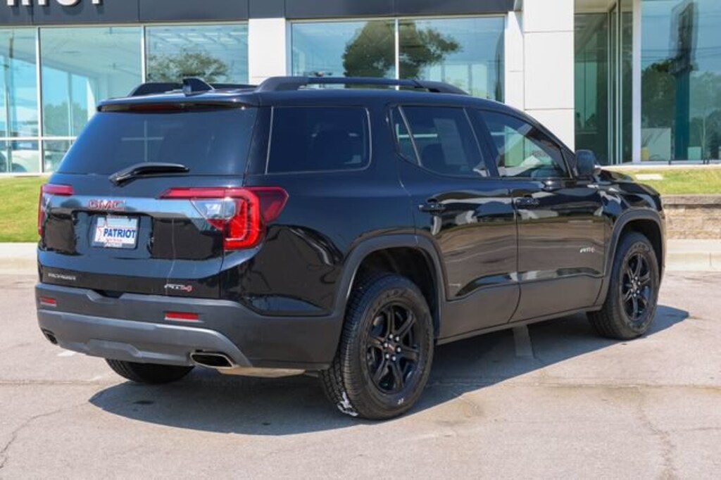 Used 2023 GMC Acadia AT4 SUV