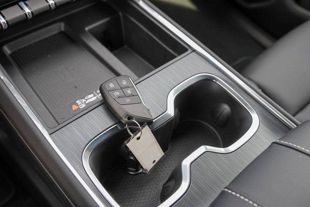 2026 GMC Acadia Elevation - Photo 9