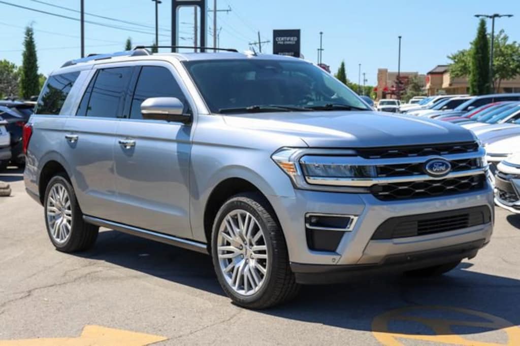 Used 2024 Ford Expedition Limited