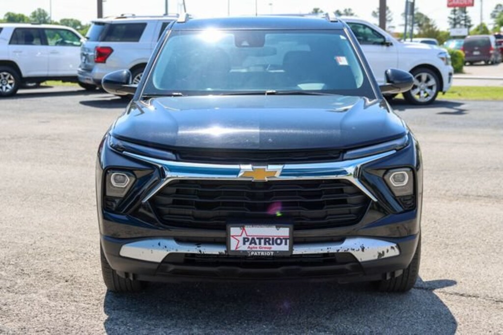 Used 2025 Chevrolet Trailblazer LT SUV
